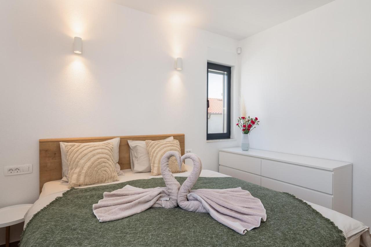 Sun Resort Apartments Zečevo エクステリア 写真