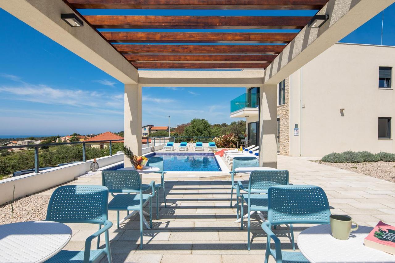 Sun Resort Apartments Zečevo エクステリア 写真